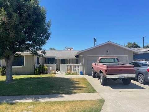 2056 Neill Way, Hanford, CA 93230