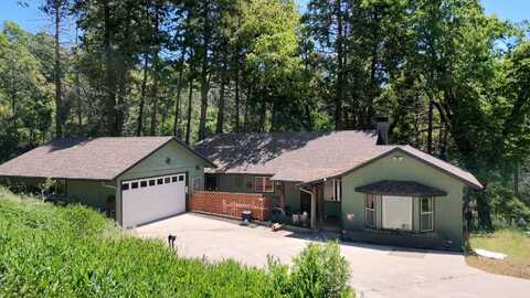 386 John Lewis Drive, Pierpoint Springs, CA 93265