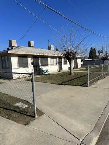 374 E Costner Street, Farmersville, CA 93223