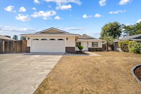 1621 Dalton Street, Tulare, CA 93274