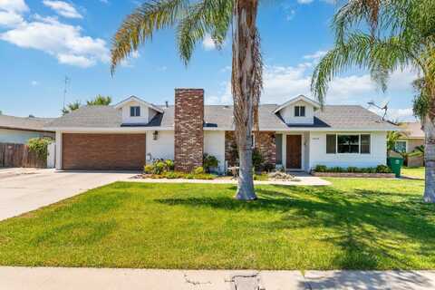 1049 Homassel Avenue, Lindsay, CA 93247