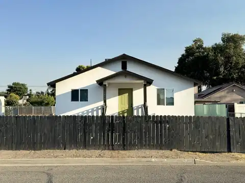 1519 Brokaw Avenue Avenue, Corcoran, CA 93212