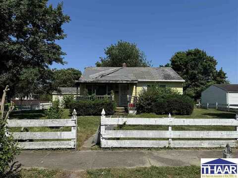 2843 Garfield Avenue, Terre Haute, IN 47804