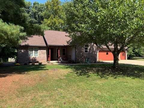 3939 Country Wood Road, Terre Haute, IN 47805