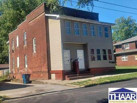 667 Oak Street, terre haute, IN 47807