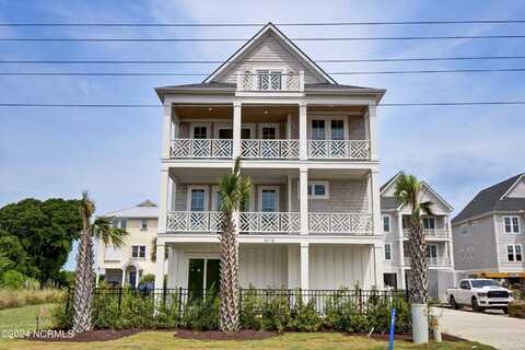 611 S Topsail Drive, Surf City, NC 28445