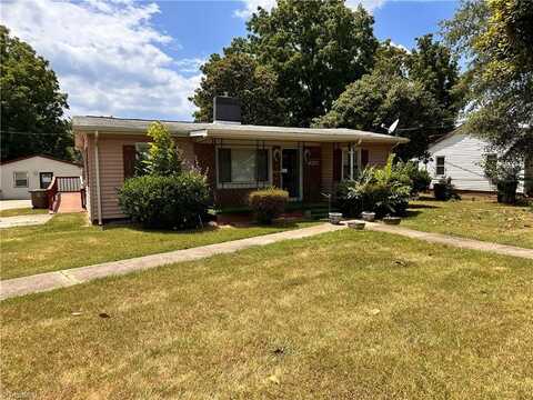 1403 Woodbriar Avenue, Greensboro, NC 27405