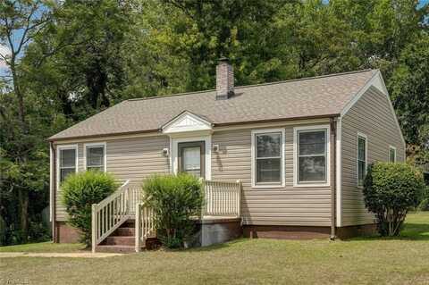 836 Summit Avenue, Reidsville, NC 27320