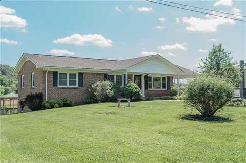 186 Louise Avenue, Mount Airy, NC 27030