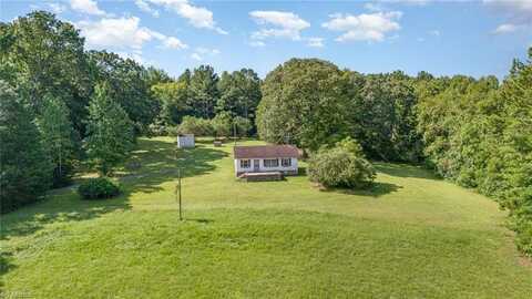 3283 Alston Bridge Road, Siler City, NC 27344