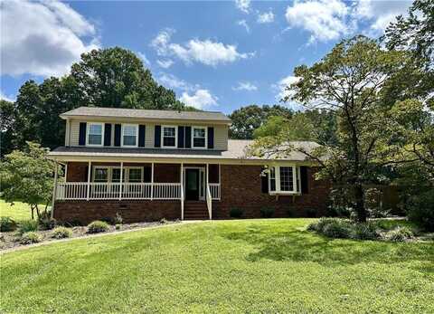 7524 Whitaker Drive, Summerfield, NC 27358