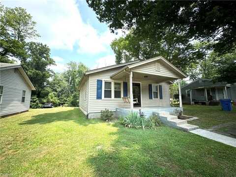 112 Pinnix Street, Jonesville, NC 28642