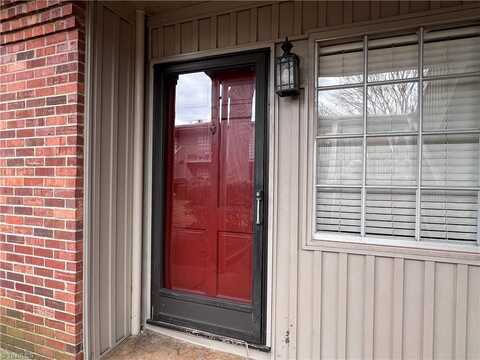 3818 Country Club Road, Winston Salem, NC 27104