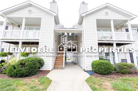 7133 W Friendly Avenue, Greensboro, NC 27410