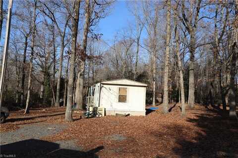 2011 Naomi Road, Randleman, NC 27317