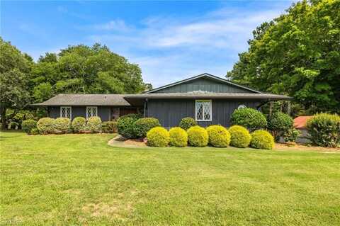 6070 Muddy Creek Road, Archdale, NC 27263