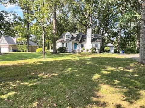 611 Ransom Road, Winston Salem, NC 27106