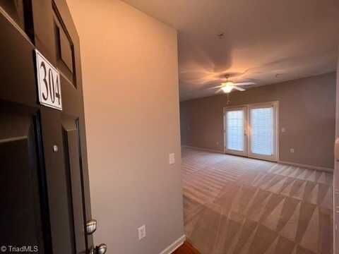 2421 Eagle Creek Court, Winston Salem, NC 27103