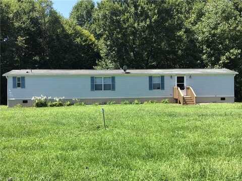 1944 Christian Home Church Road, Traphill, NC 28685