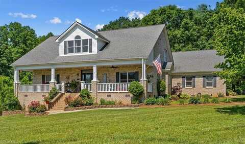 7447 Middlestream Road, Browns Summit, NC 27214