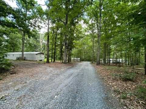 1535 Miles Moffitt Road, Asheboro, NC 27205