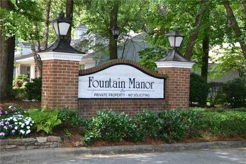 6e Fountain View Circle, Greensboro, NC 27409