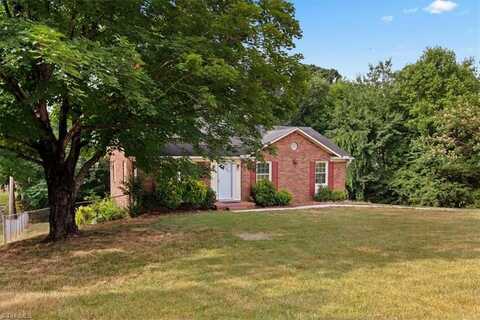 212 Logan Court, King, NC 27021