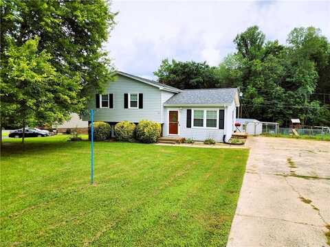 154 Scarlet Lane, Mount Airy, NC 27030