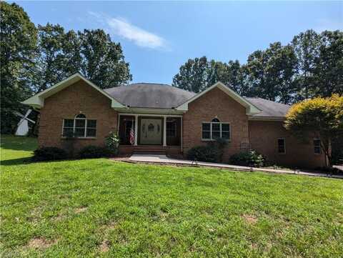 1836 Myrtle Lane, Yadkinville, NC 27055