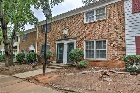 2821 Tully Square, Winston Salem, NC 27106