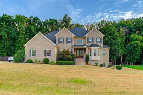 8519 Julina Drive, Oak Ridge, NC 27310