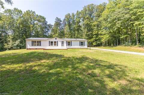 1182 Kallam Road, Sandy Ridge, NC 27046