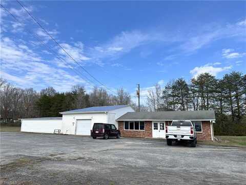 4357 NC Highway 89, Walnut Cove, NC 27052