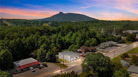 530 S Key Street, Pilot Mountain, NC 27041