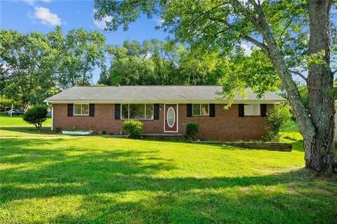 4728 Eastwin Drive, Winston Salem, NC 27104