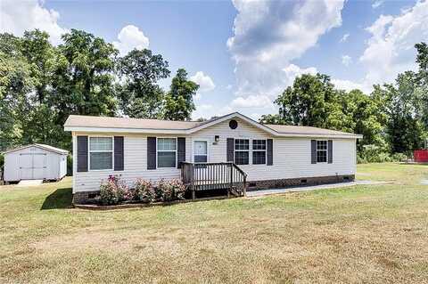 4470 NC Highway 109 N, Troy, NC 27371