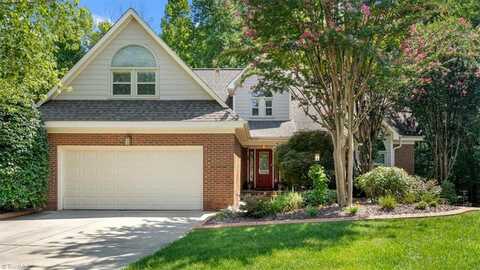 18 Laurel Brook Court, Greensboro, NC 27407