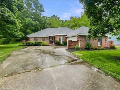 5 Bitter Creek Lane, Greensboro, NC 27407