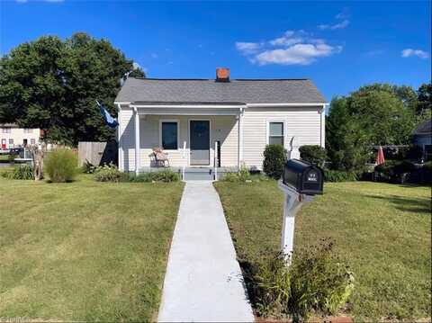 2218 Maple Street, Greensboro, NC 27405