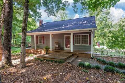 340 Kennen Krest Road, Mocksville, NC 27028