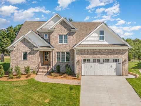 5 Benjamin Court, Greensboro, NC 27455