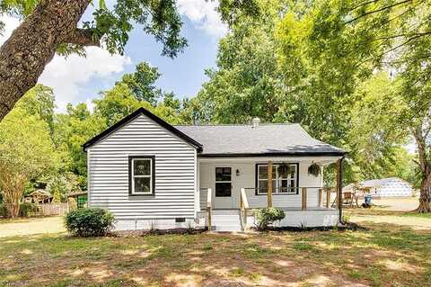 234 Luther Avenue, Liberty, NC 27298