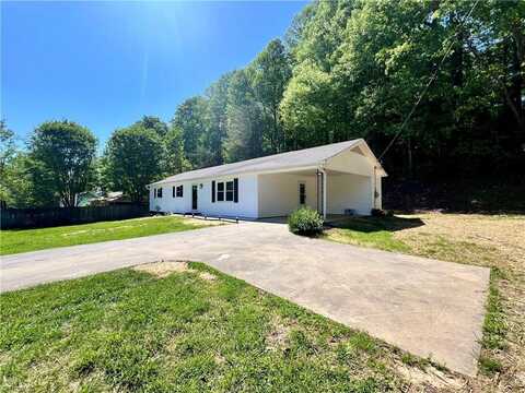 276 Country Club Road, Wilkesboro, NC 28697