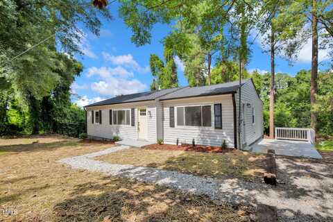 140 Highland Drive, West End, NC 27376