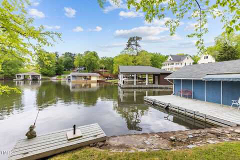 454 South Point Trail, Semora, NC 27343