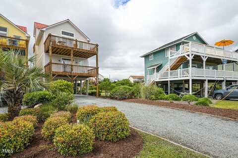 807 S Shore Drive, Surf City, NC 28445