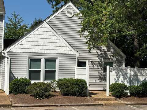 5023 Avenida Del Sol Drive, Raleigh, NC 27616