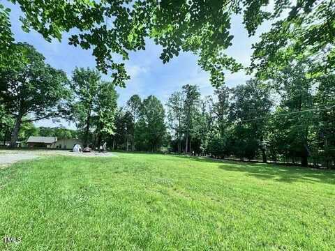 1522 Nc 70, Hillsborough, NC 27278