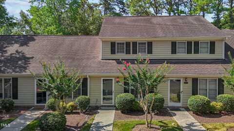 904 Gatehouse Lane, Durham, NC 27707