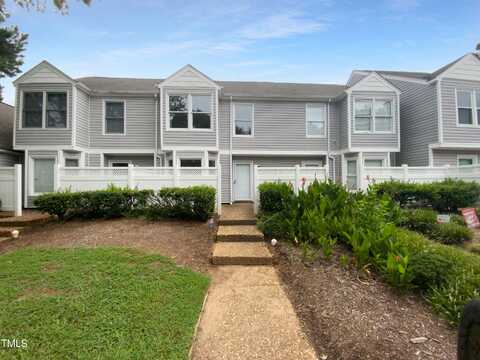 5006 Avenida Del Sol Drive, Raleigh, NC 27616